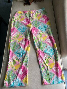 Lilly Pulitzer VGUC capris size 8 - white label